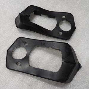 Joints caoutchouc de feu de position av (paire)