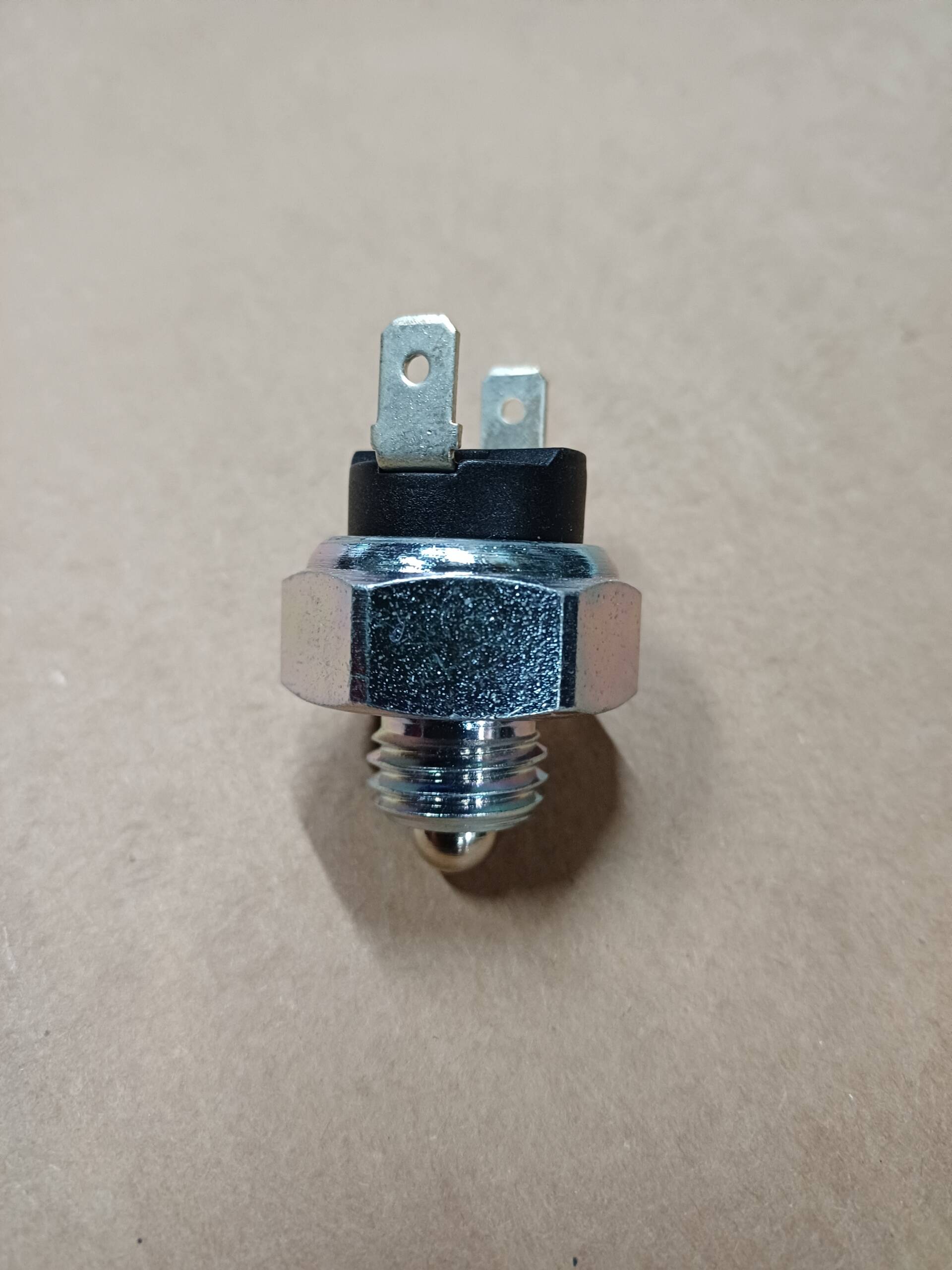 Contacteur overdrive ou marche arrière