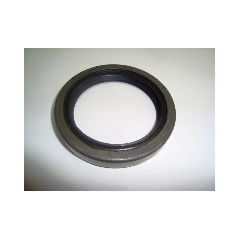 Joint spy de moyeu avant