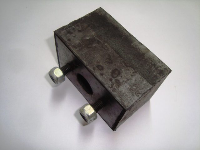 Silentbloc boite de vitesse